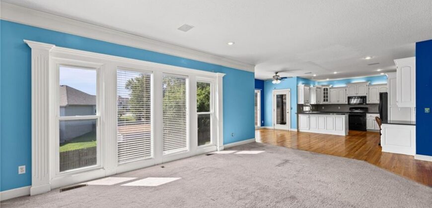 8123 NE 74 Terrace, Kansas City, MO 64158
