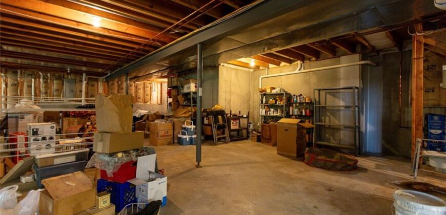 4304 NE 73rd Street, Kansas City, MO 64158