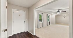 6830 NW Cross Road, Parkville, MO 64152