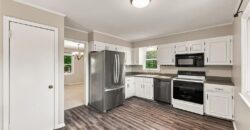 6830 NW Cross Road, Parkville, MO 64152