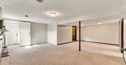 6830 NW Cross Road, Parkville, MO 64152