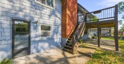 6830 NW Cross Road, Parkville, MO 64152