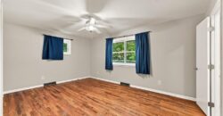6830 NW Cross Road, Parkville, MO 64152