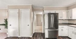 6830 NW Cross Road, Parkville, MO 64152