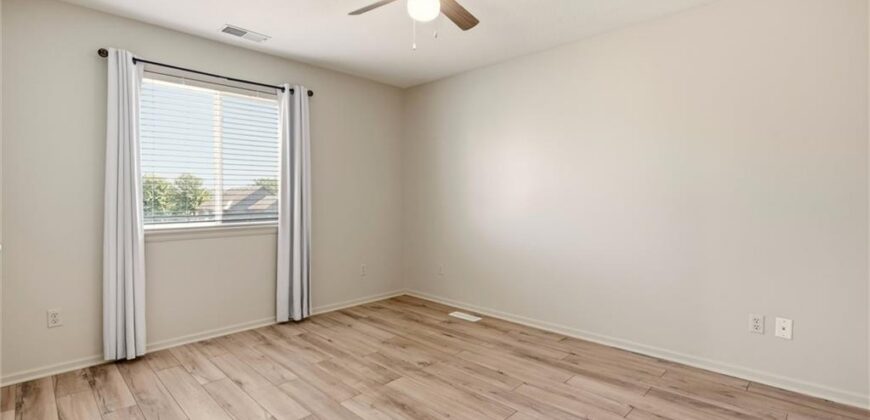 11211 N Richmond Court, Kansas City, MO 64157