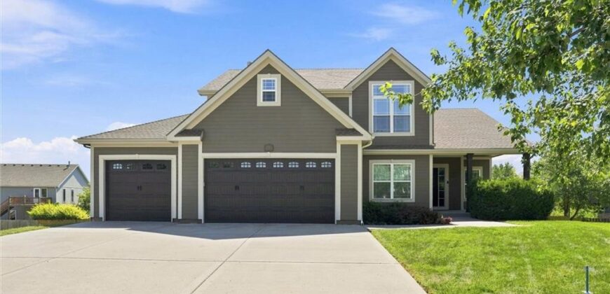 11211 N Richmond Court, Kansas City, MO 64157