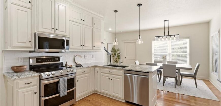 11211 N Richmond Court, Kansas City, MO 64157
