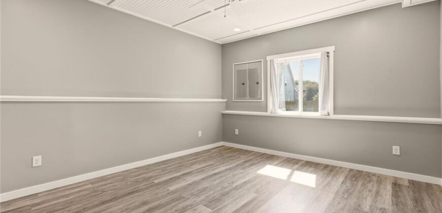 11211 N Richmond Court, Kansas City, MO 64157