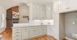 11211 N Richmond Court, Kansas City, MO 64157