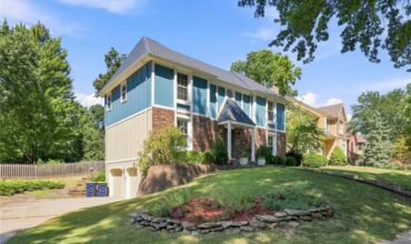 6112 N Strathbury Avenue, Kansas City, MO 64151