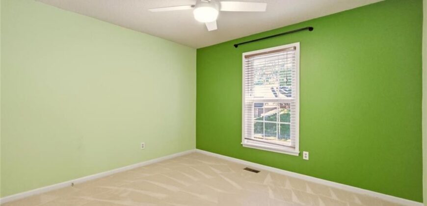 6112 N Strathbury Avenue, Kansas City, MO 64151