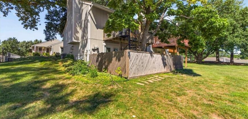 5725 N Oregon Avenue, Kansas City, MO 64151