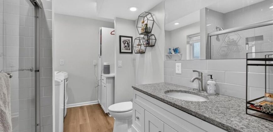 5725 N Oregon Avenue, Kansas City, MO 64151