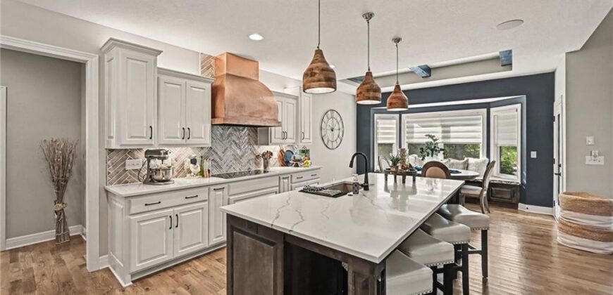 5507 NW 111th Place, Kansas City, MO 64154