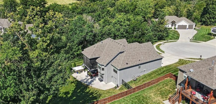 5507 NW 111th Place, Kansas City, MO 64154