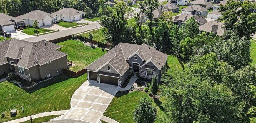5507 NW 111th Place, Kansas City, MO 64154