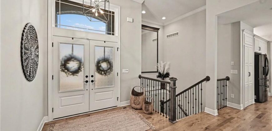 5507 NW 111th Place, Kansas City, MO 64154