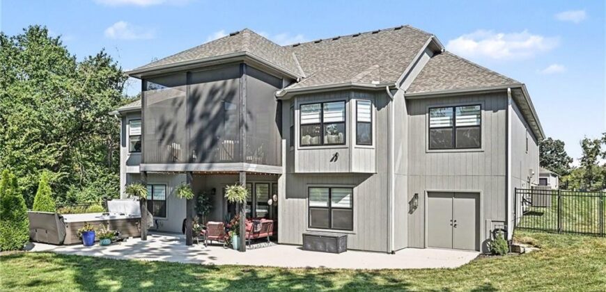 5507 NW 111th Place, Kansas City, MO 64154