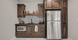 5507 NW 111th Place, Kansas City, MO 64154