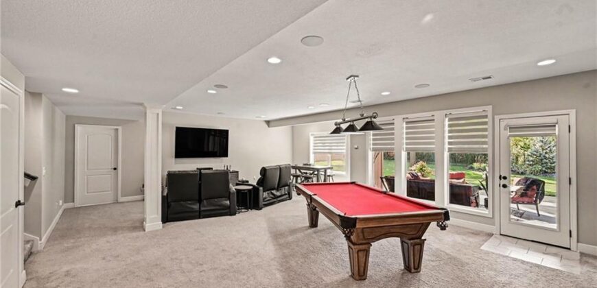 5507 NW 111th Place, Kansas City, MO 64154