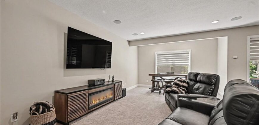 5507 NW 111th Place, Kansas City, MO 64154