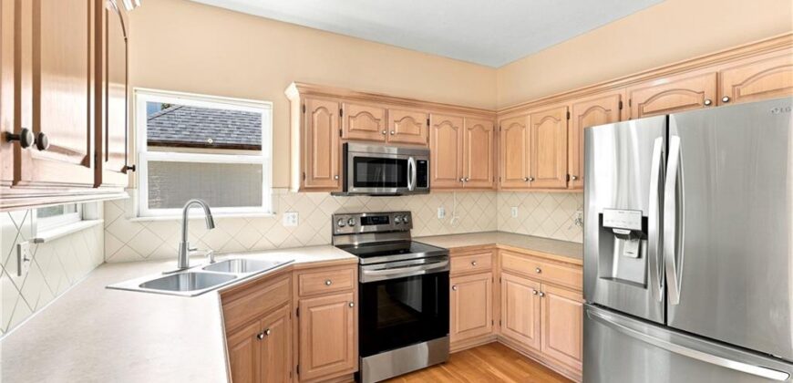 14613 Wicklow Street, Smithville, MO 64089