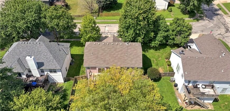 14613 Wicklow Street, Smithville, MO 64089