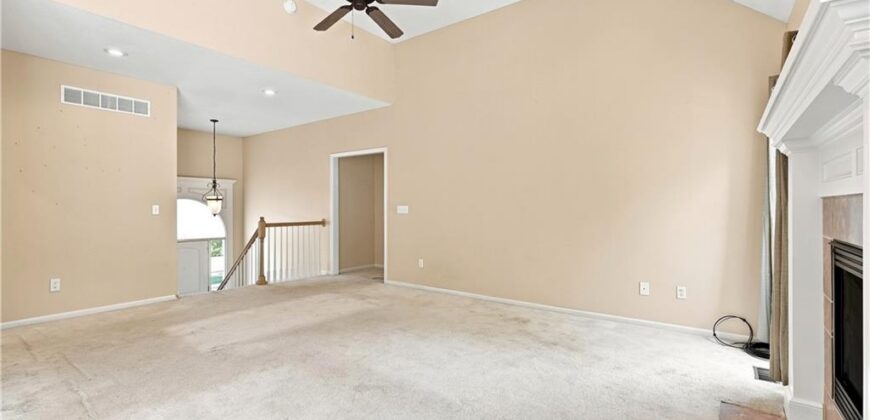 14613 Wicklow Street, Smithville, MO 64089