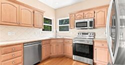 14613 Wicklow Street, Smithville, MO 64089