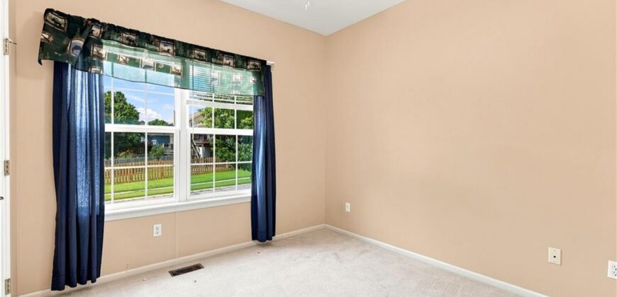 14613 Wicklow Street, Smithville, MO 64089