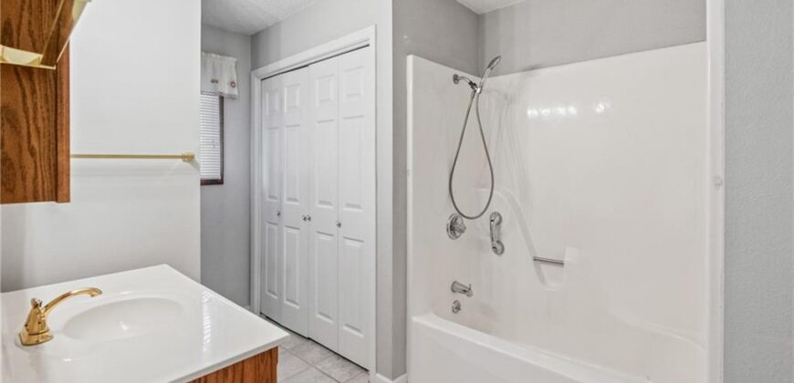 1207 Saint Paul Avenue, Excelsior Springs, MO 64024