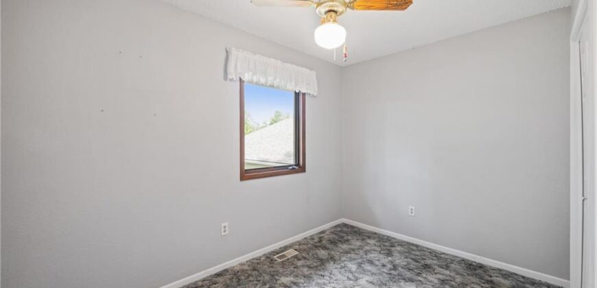 1207 Saint Paul Avenue, Excelsior Springs, MO 64024