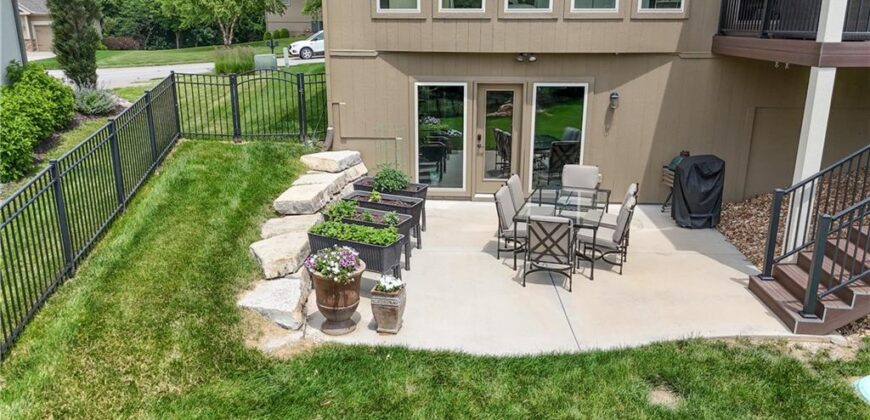 15053 Eagle Lane, Parkville, MO 64152
