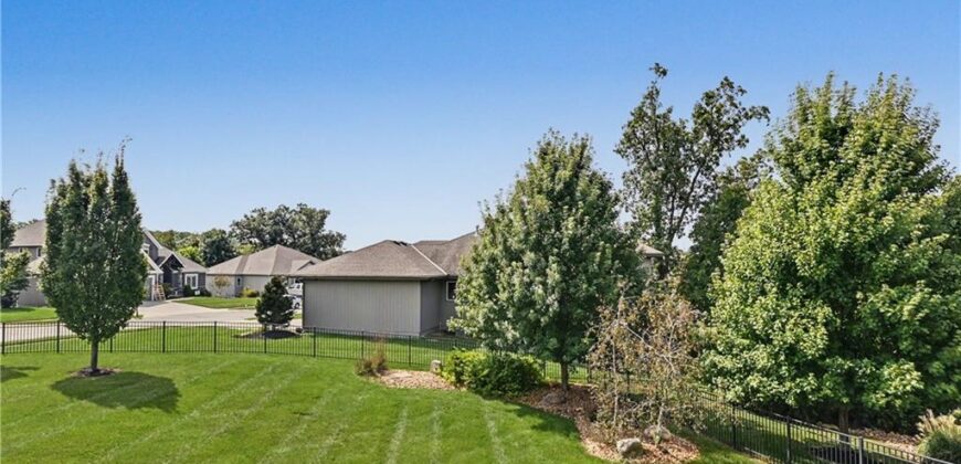 15053 Eagle Lane, Parkville, MO 64152