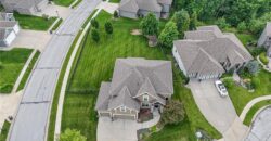 15053 Eagle Lane, Parkville, MO 64152