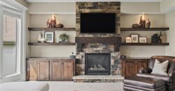 15053 Eagle Lane, Parkville, MO 64152