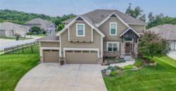 15053 Eagle Lane, Parkville, MO 64152