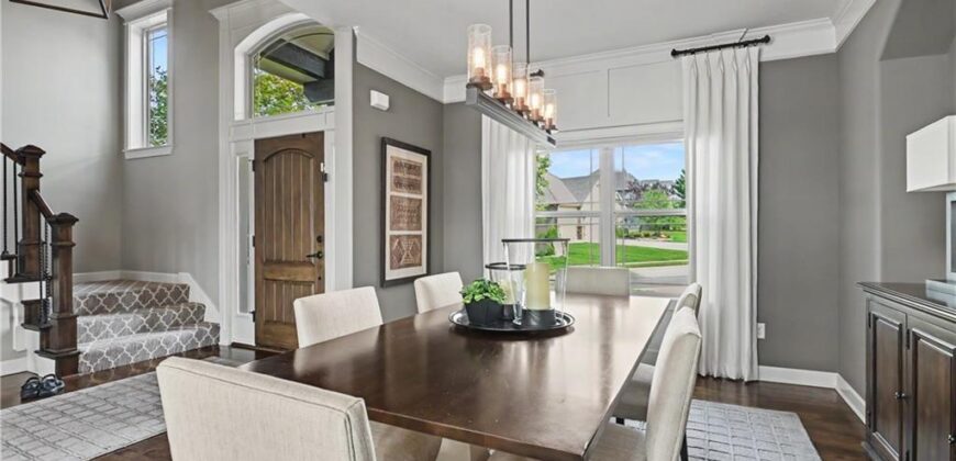 15053 Eagle Lane, Parkville, MO 64152
