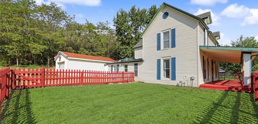 23460 Interurban Road, Dearborn, MO 64439