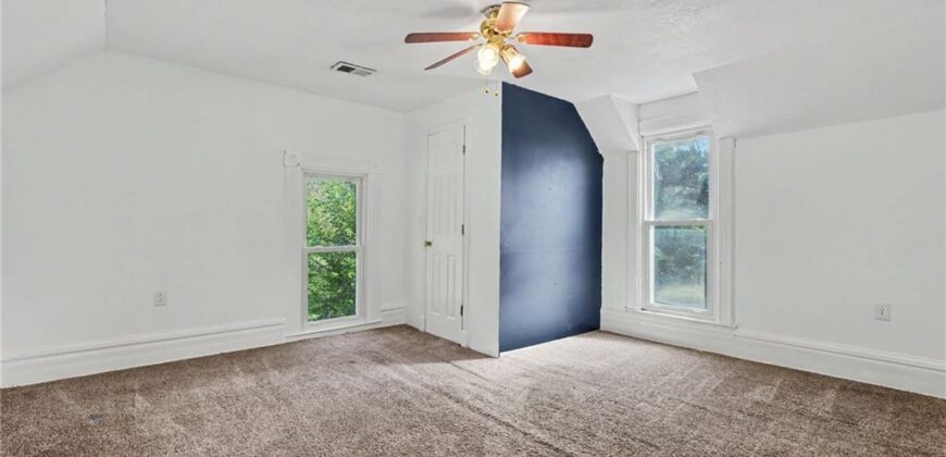 23460 Interurban Road, Dearborn, MO 64439