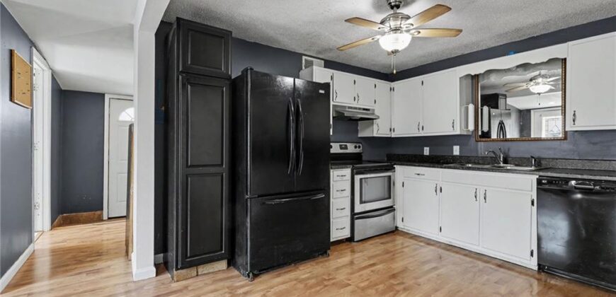 23460 Interurban Road, Dearborn, MO 64439