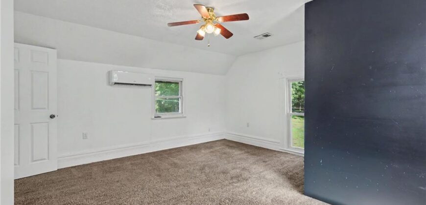 23460 Interurban Road, Dearborn, MO 64439