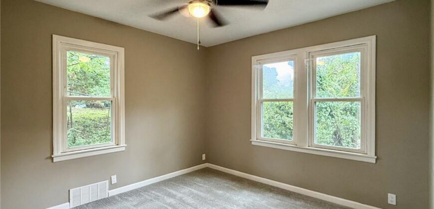 209 NE Hill Street, Kansas City, MO 64116