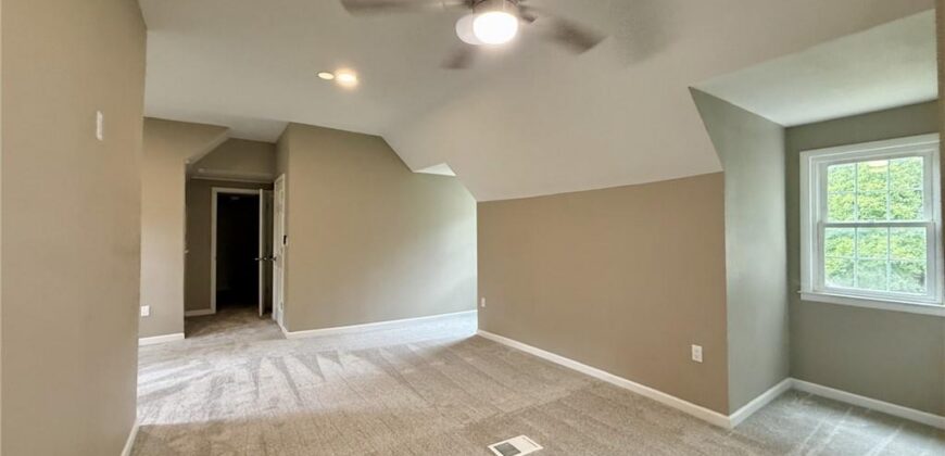 209 NE Hill Street, Kansas City, MO 64116