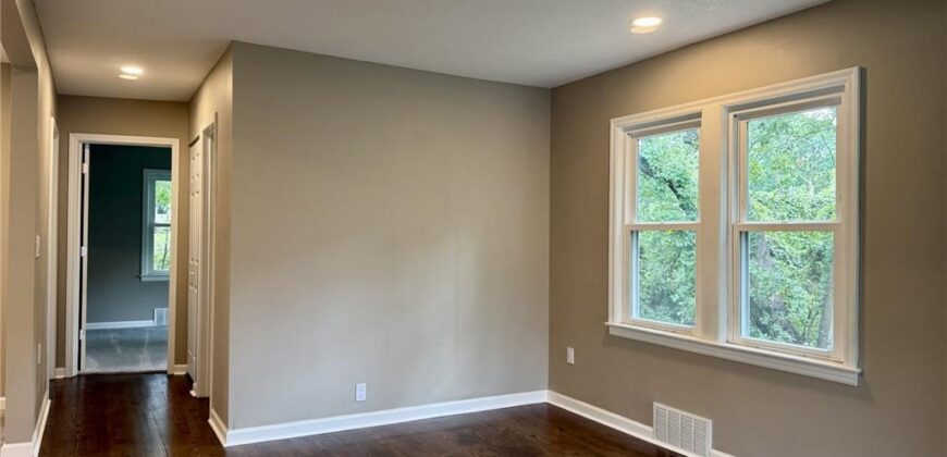 209 NE Hill Street, Kansas City, MO 64116