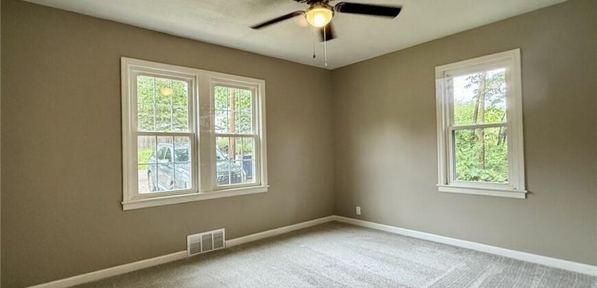 209 NE Hill Street, Kansas City, MO 64116