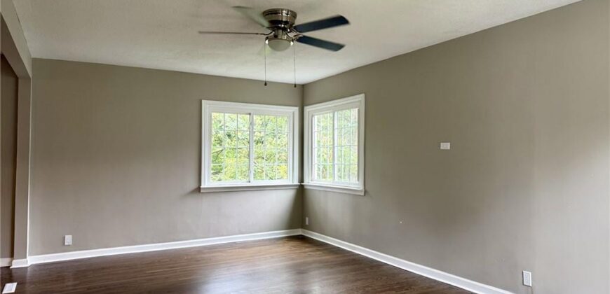 209 NE Hill Street, Kansas City, MO 64116