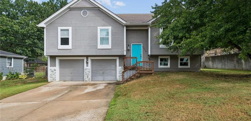 1226 NW 70th Street, Kansas City, MO 64118