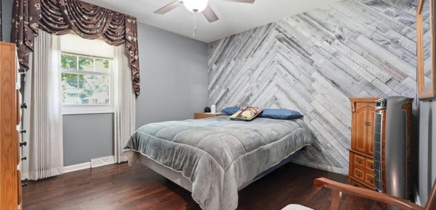7320 N Garfield Avenue, Gladstone, MO 64118