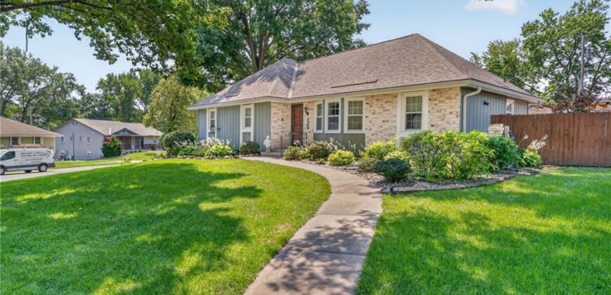 7320 N Garfield Avenue, Gladstone, MO 64118